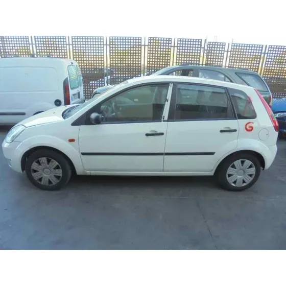 FORD FIESTA (CBK) '2002 AMBIENTE BLANCO