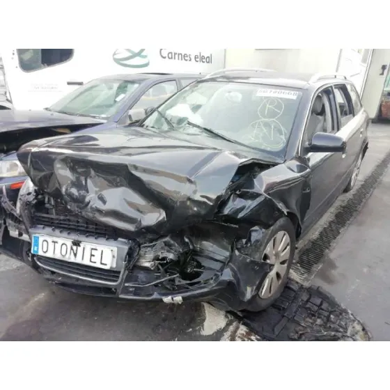 AUDI A4 AVANT (8E) '2005 2.0 TDI NEGRO