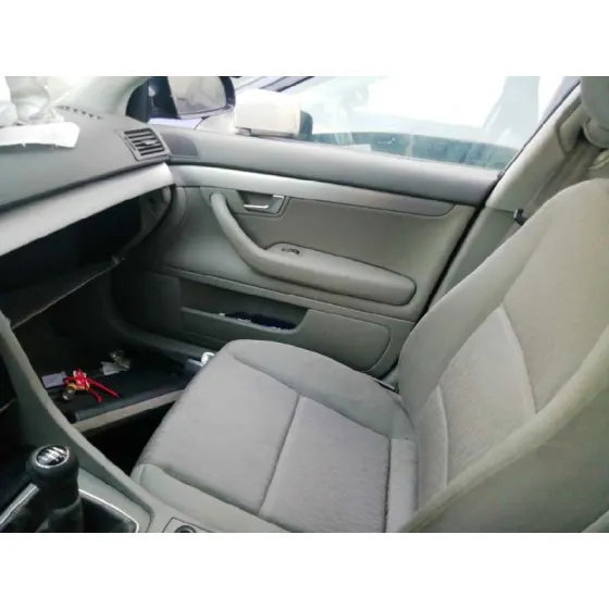 AUDI A4 AVANT (8E) '2005 2.0 TDI NEGRO