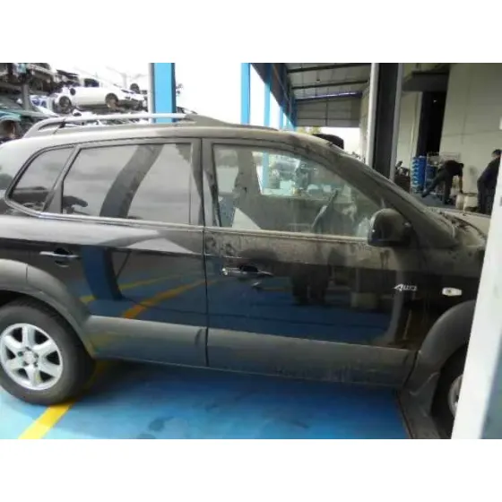 HYUNDAI TUCSON (JM) '2004 2.0 CRDI COMFORT (4WD) NEGRO