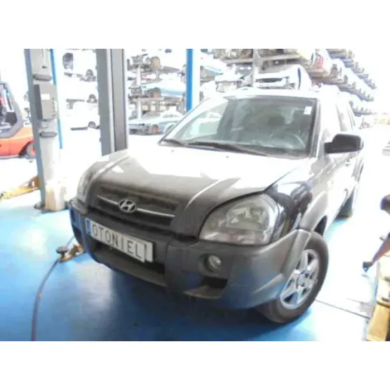 HYUNDAI TUCSON (JM) '2004 2.0 CRDI COMFORT (4WD) NEGRO