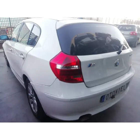 BMW SERIE 1 BERLINA (E81/E87) '2008 118D BLANCO