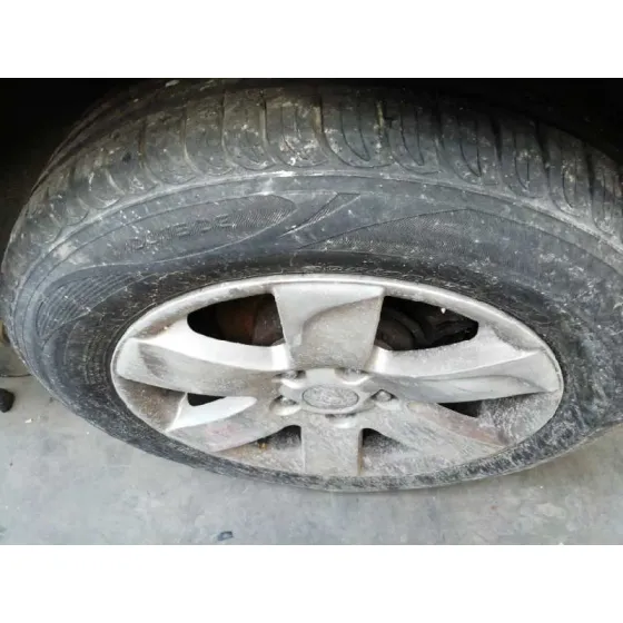 KIA CARENS (UN) '2010 2.0 CRDI GRIS OSCURA