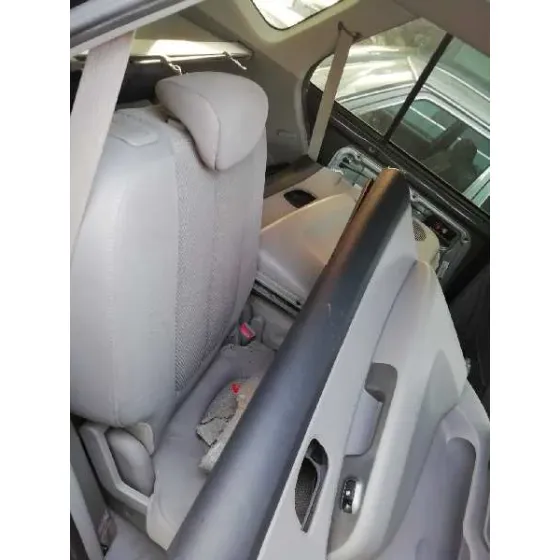 KIA CARENS (UN) '2010 2.0 CRDI GRIS OSCURA