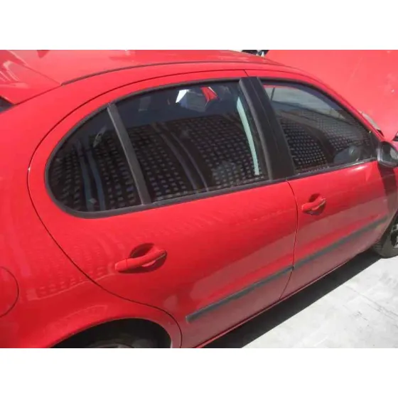 SEAT LEON (1M1) '2003 SIGNO ROJO
