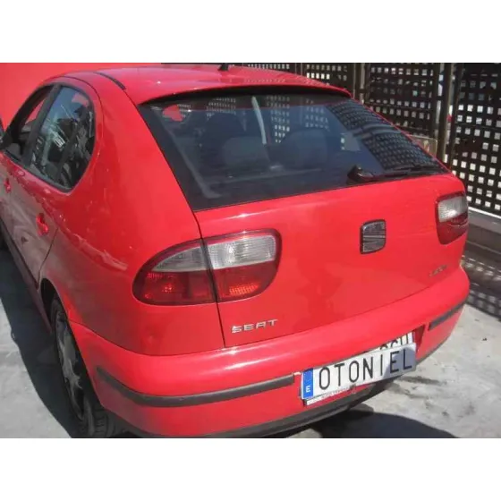SEAT LEON (1M1) '2003 SIGNO ROJO
