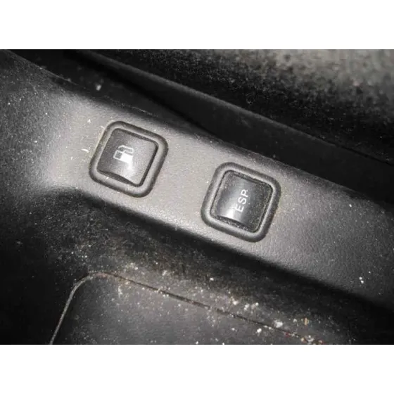 SEAT LEON (1M1) '2003 SIGNO ROJO