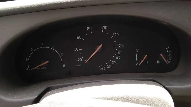 SAAB 9-3 BERLINA '2001 2.2 16V TID CAT NEGRO