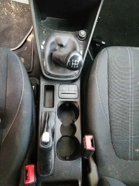 FORD FIESTA (CE1) FORD FIESTA (CE1) '2018 TREND NEGRO 2017