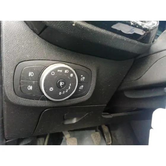 FORD FIESTA (CE1) '2018 TREND NEGRO
