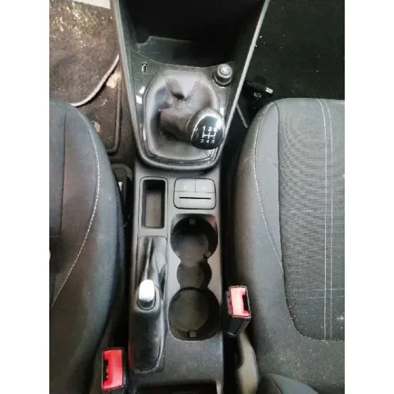 FORD FIESTA (CE1) '2018 TREND NEGRO