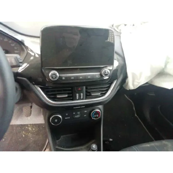 FORD FIESTA (CE1) '2018 TREND NEGRO