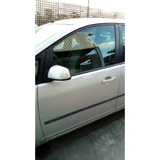 FORD FOCUS C-MAX (CAP) '2003 AMBIENTE (D) PLATA