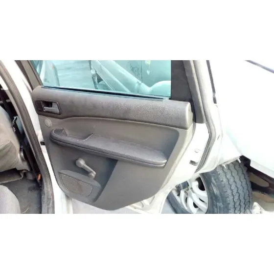 FORD FOCUS C-MAX (CAP) '2003 AMBIENTE (D) PLATA