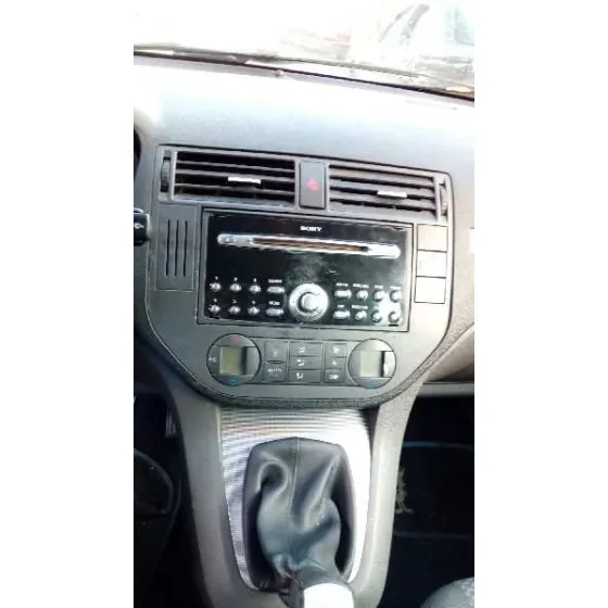 FORD FOCUS C-MAX (CAP) '2003 AMBIENTE (D) PLATA