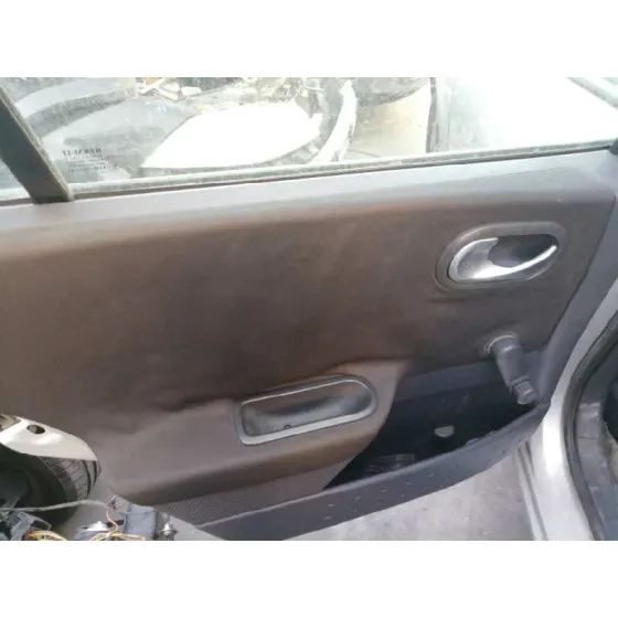 RENAULT MEGANE II BERLINA 5P '2005 CONFORT AUTHENTIQUE GRIS