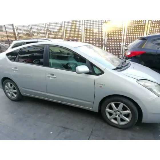 TOYOTA PRIUS (NHW20) '2006 1.5 CAT GRIS