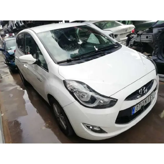 HYUNDAI IX20 '2013 SLE BLUE BLANCO