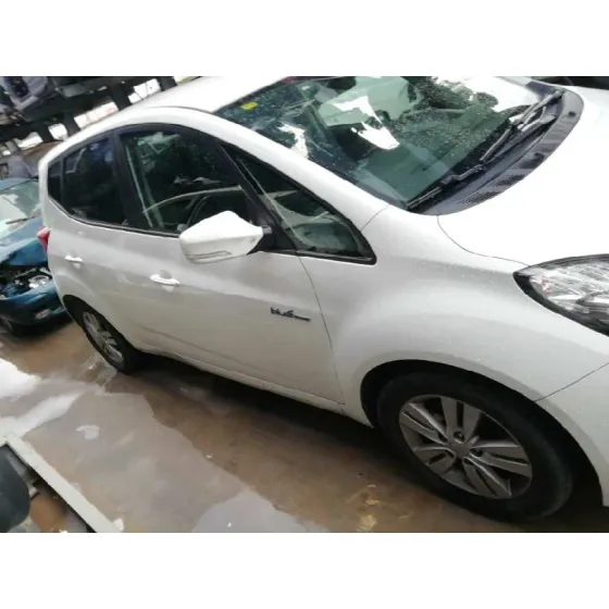 HYUNDAI IX20 '2013 SLE BLUE BLANCO