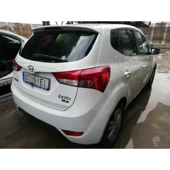HYUNDAI IX20 '2013 SLE BLUE BLANCO