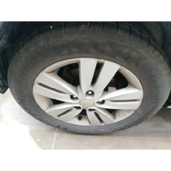 HYUNDAI IX20 '2013 SLE BLUE BLANCO