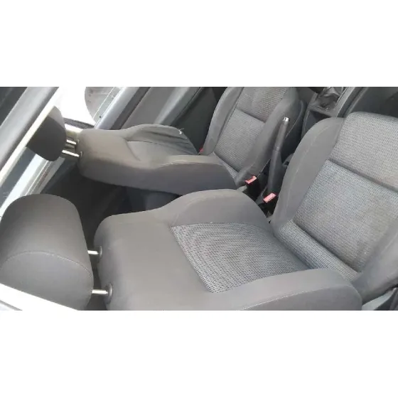 VOLKSWAGEN POLO (9N1) '2004 GT NEGRO
