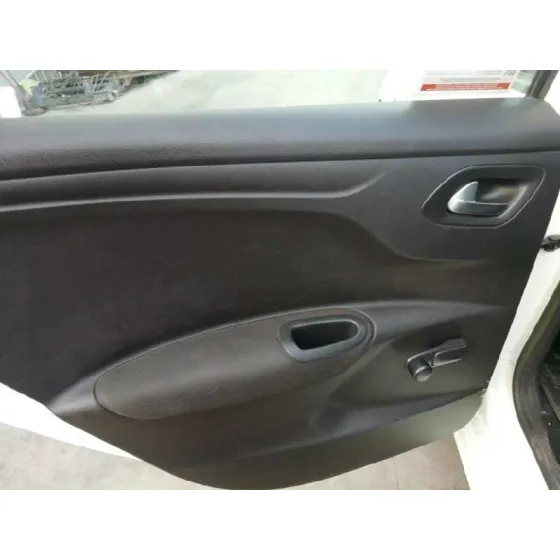 CITROEN C-ELYSEE '2013 1.6 HDI FAP BLANCO