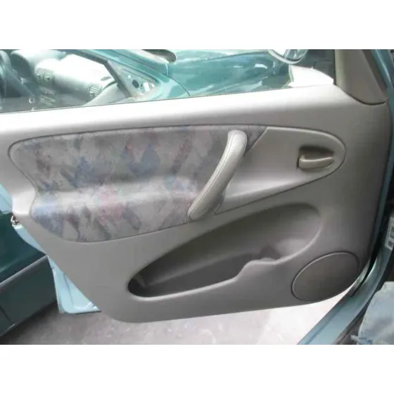 CITROEN XSARA PICASSO '2002 1.6 EXCLUSIVE VERDE
