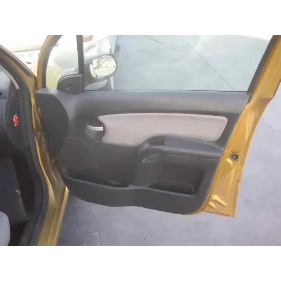 CITROEN C3 '2003 1.1 VIVACE DORADO