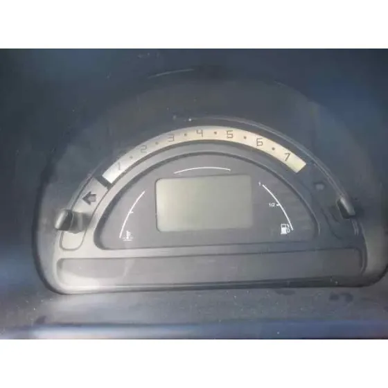 CITROEN C3 '2003 1.1 VIVACE DORADO