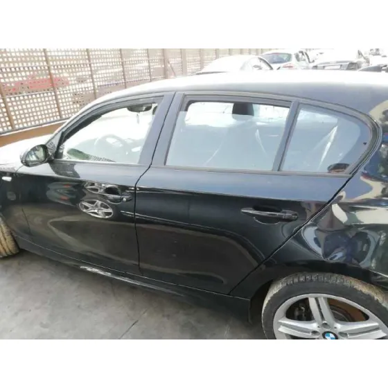 BMW SERIE 1 BERLINA (E81/E87) '2009 118D NEGRO