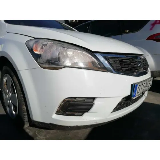 KIA CEE'D '2010 1.6 CRDI CAT BLANCO