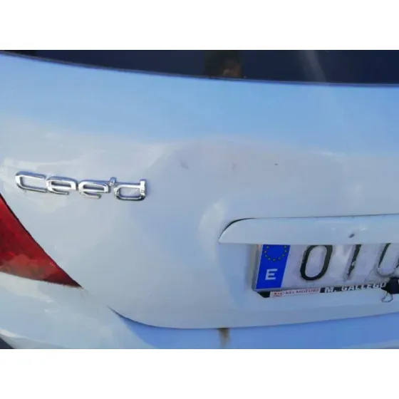 KIA CEE'D '2010 1.6 CRDI CAT BLANCO
