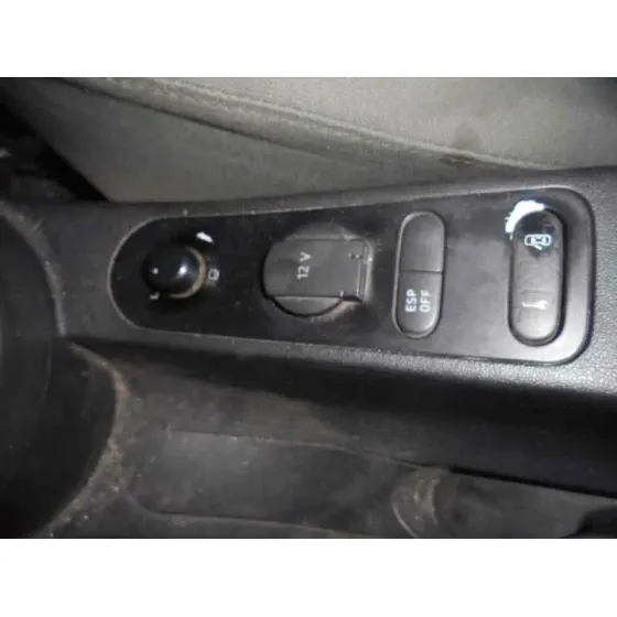SEAT ALTEA (5P1) '2004 1.9 TDI AZUL METALIZADO