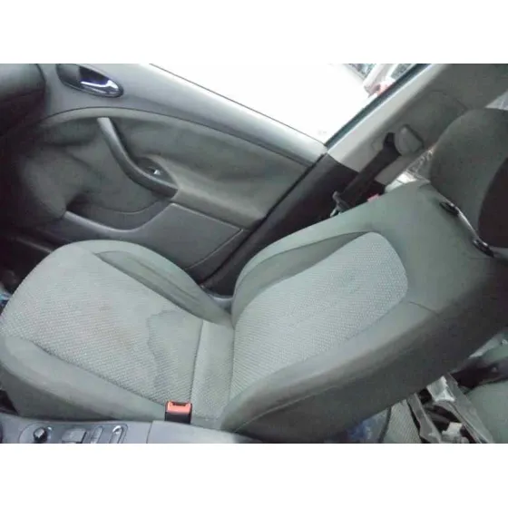 SEAT ALTEA (5P1) '2004 1.9 TDI AZUL METALIZADO