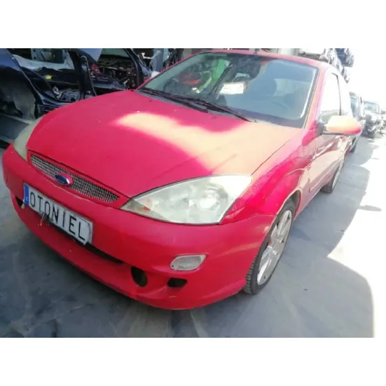 FORD FOCUS BERLINA (CAK) '2004 TREND ROJO