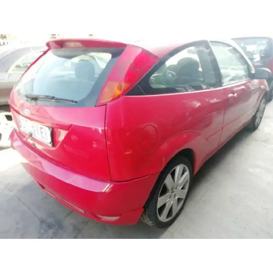 FORD FOCUS BERLINA (CAK) '2004 TREND ROJO