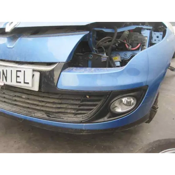 RENAULT MEGANE III BERLINA 5 P '2013 BOSE EDITION AZUL