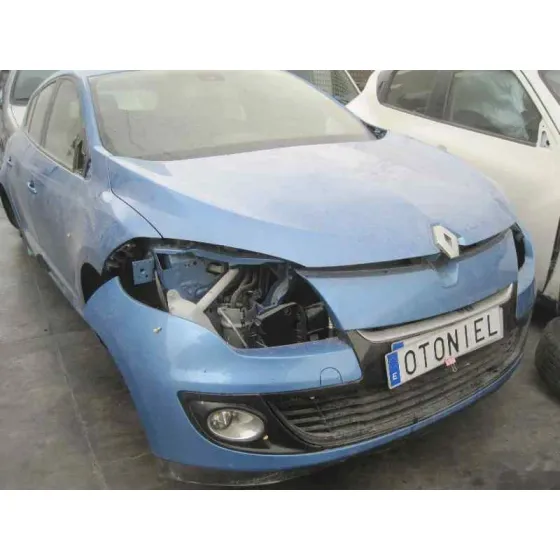 RENAULT MEGANE III BERLINA 5 P '2013 BOSE EDITION AZUL