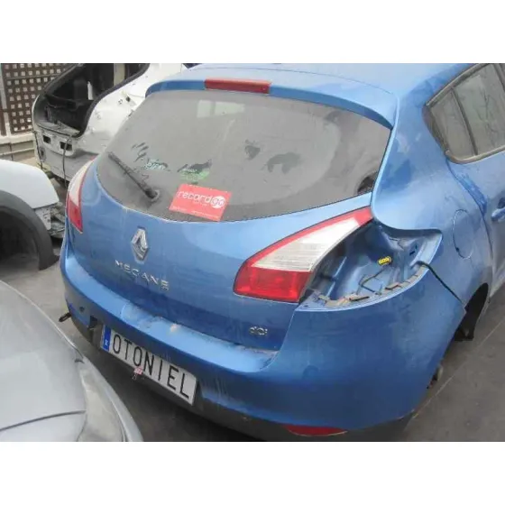 RENAULT MEGANE III BERLINA 5 P '2013 BOSE EDITION AZUL