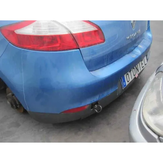 RENAULT MEGANE III BERLINA 5 P '2013 BOSE EDITION AZUL