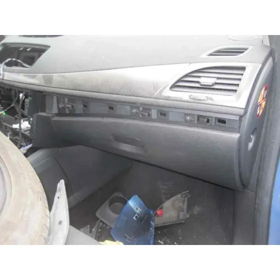 RENAULT MEGANE III BERLINA 5 P '2013 BOSE EDITION AZUL