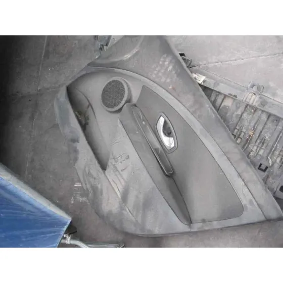 RENAULT MEGANE III BERLINA 5 P '2013 BOSE EDITION AZUL