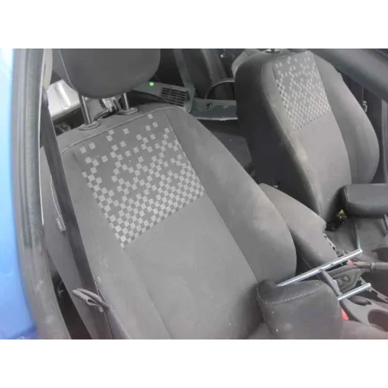 RENAULT MEGANE III BERLINA 5 P '2013 BOSE EDITION AZUL