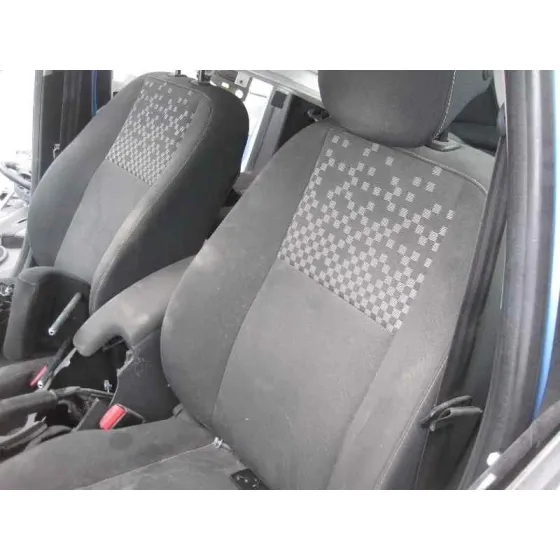 RENAULT MEGANE III BERLINA 5 P '2013 BOSE EDITION AZUL