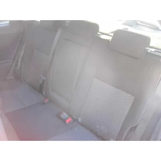 TOYOTA AURIS '2014 BUSINESS ROJO