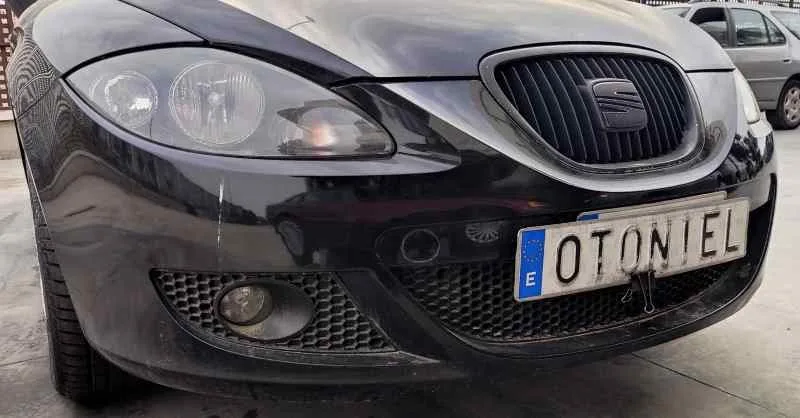 SEAT LEON (1P1) SEAT LEON (1P1) '2005 REFERENCE NEGRO 2005