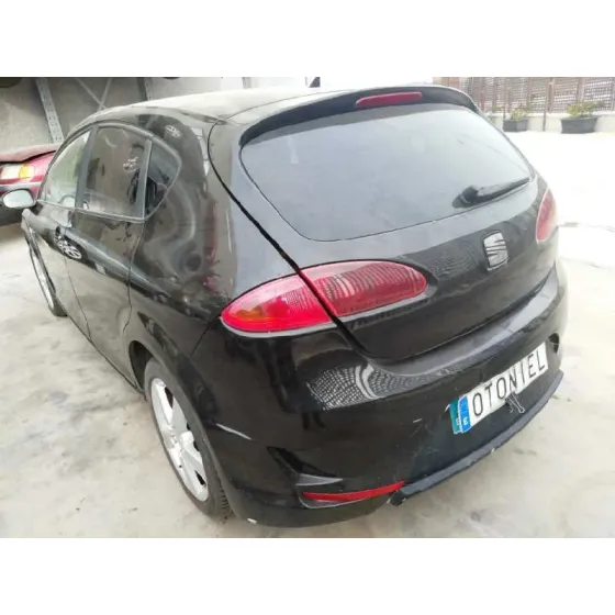 SEAT LEON (1P1) '2005 REFERENCE NEGRO