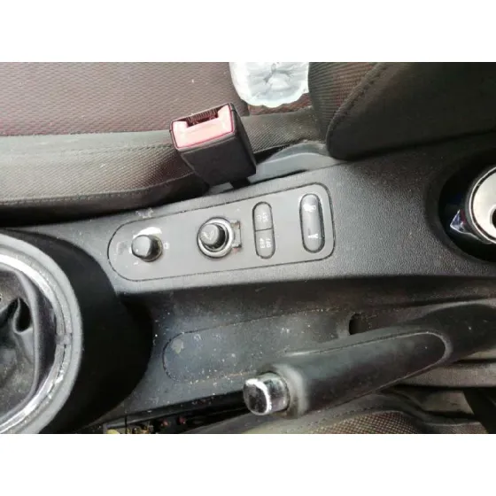 SEAT LEON (1P1) '2005 REFERENCE NEGRO