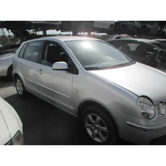 VOLKSWAGEN POLO (9N1) '2004 HIGHLINE GRIS